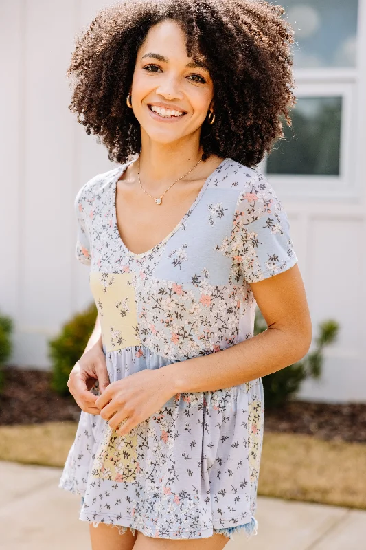 Stay Busy Silver Gray Ditsy Floral Top