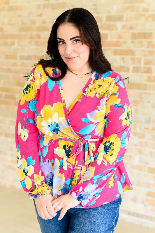 Spring to Be Sprung V-Neck Floral Blouse Artistic Women's Avant - 